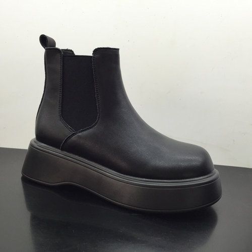 防水台潮流女鞋价格 防水台潮流女鞋图片 星期三