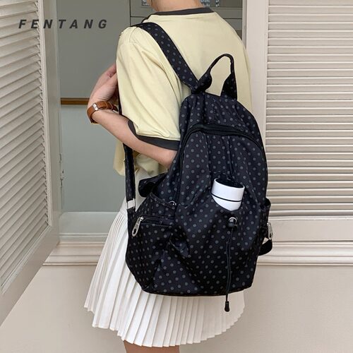 粉糖韩系波点防水轻便女双肩包