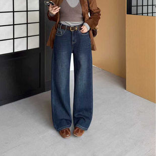 爆犀牛2025冬季新款加绒加厚垂感宽松窄版阔腿牛仔裤女显瘦直筒裤