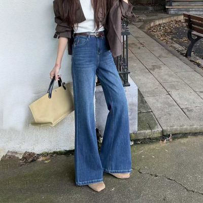 爆犀牛~春秋微喇牛仔裤宽松筒喇