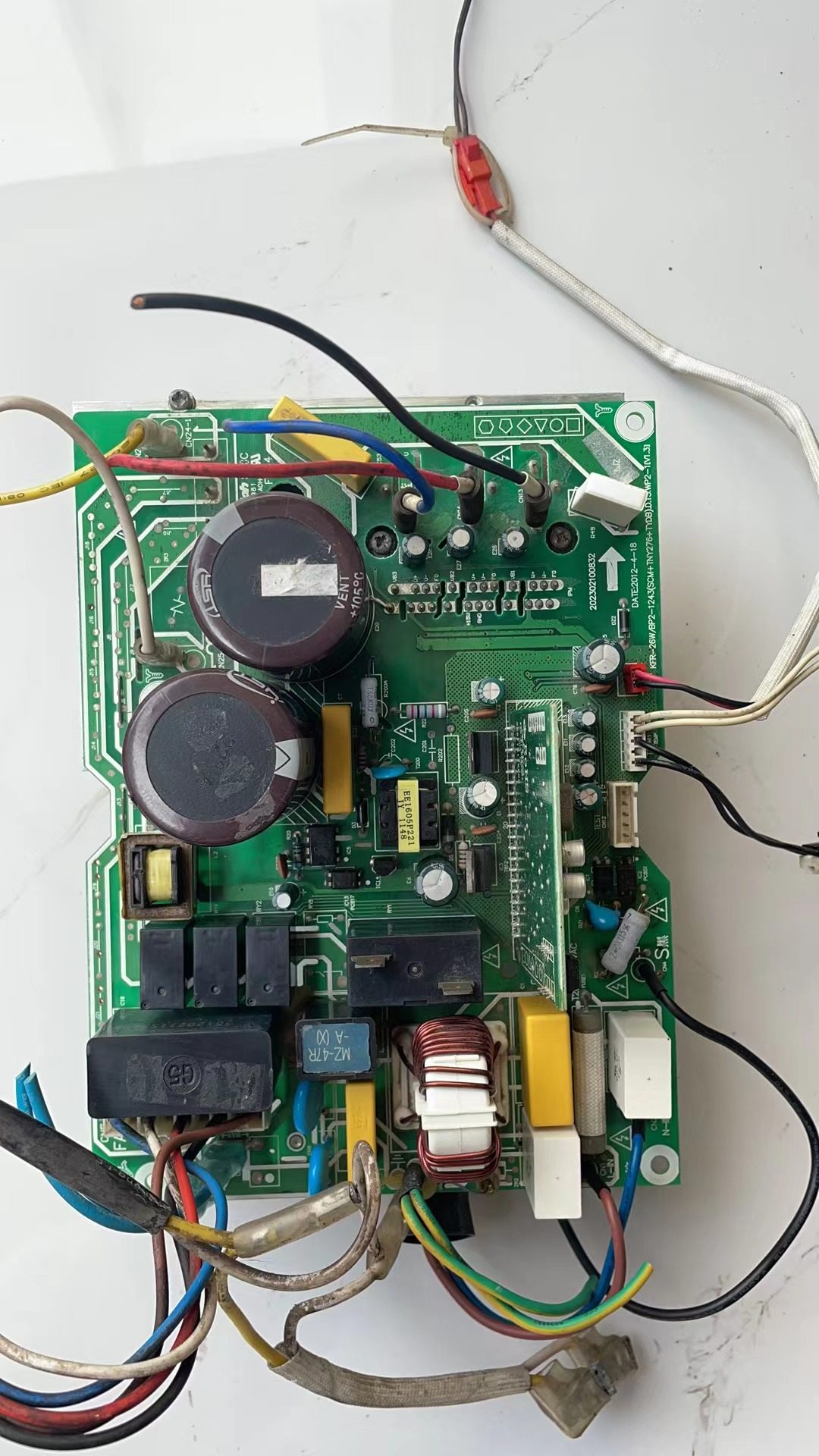 美的变频空调外机主板kfr-26w/bp2-1243(scm tny276 kfr-35gw
