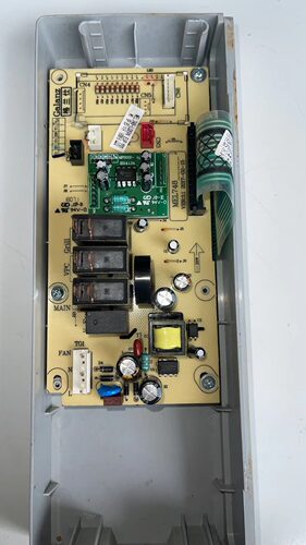 拆机格兰仕微波炉G90F25CSPV-BM1配件电脑板MEL748-LC69N