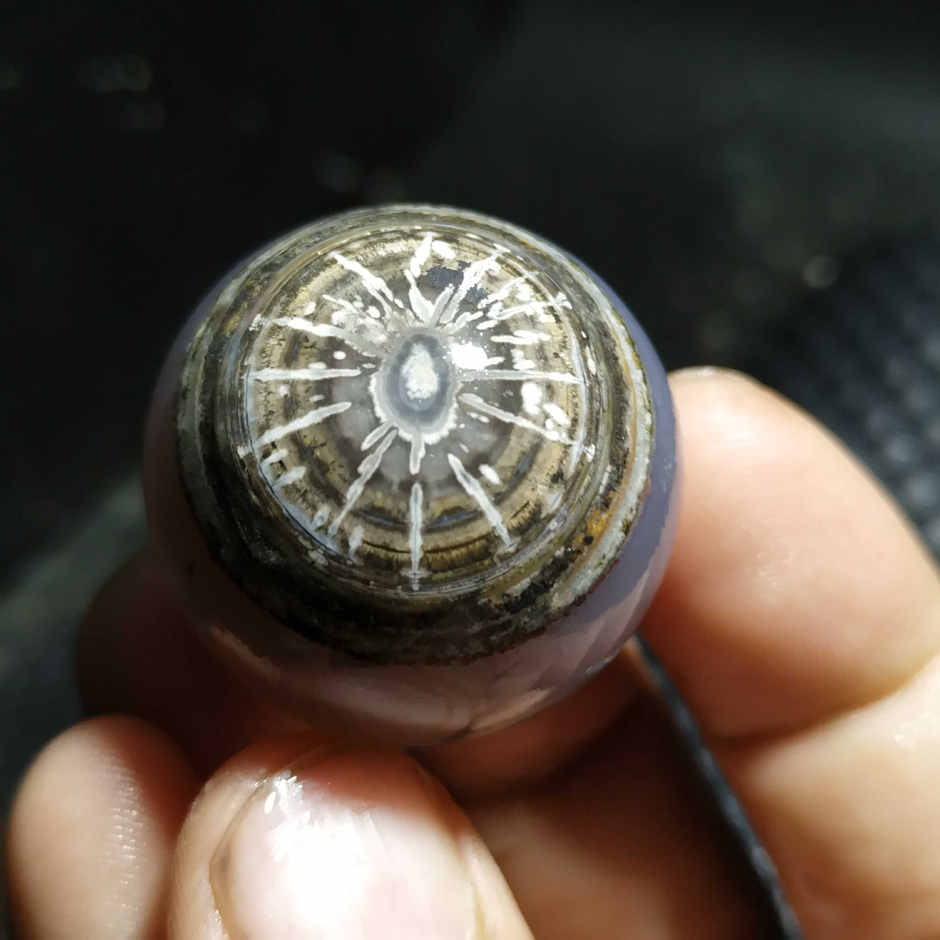 蜘蛛八方来财宣化上谷战国红玛瑙天眼石珠子30mm象形蜘蛛眼前即发