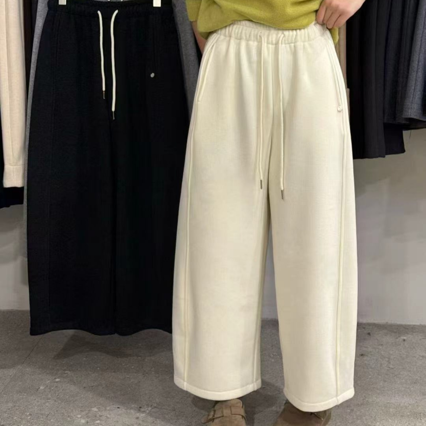 2025冬新款韩版宽松休闲时尚百搭显瘦松紧腰抽绳卫裤女潮