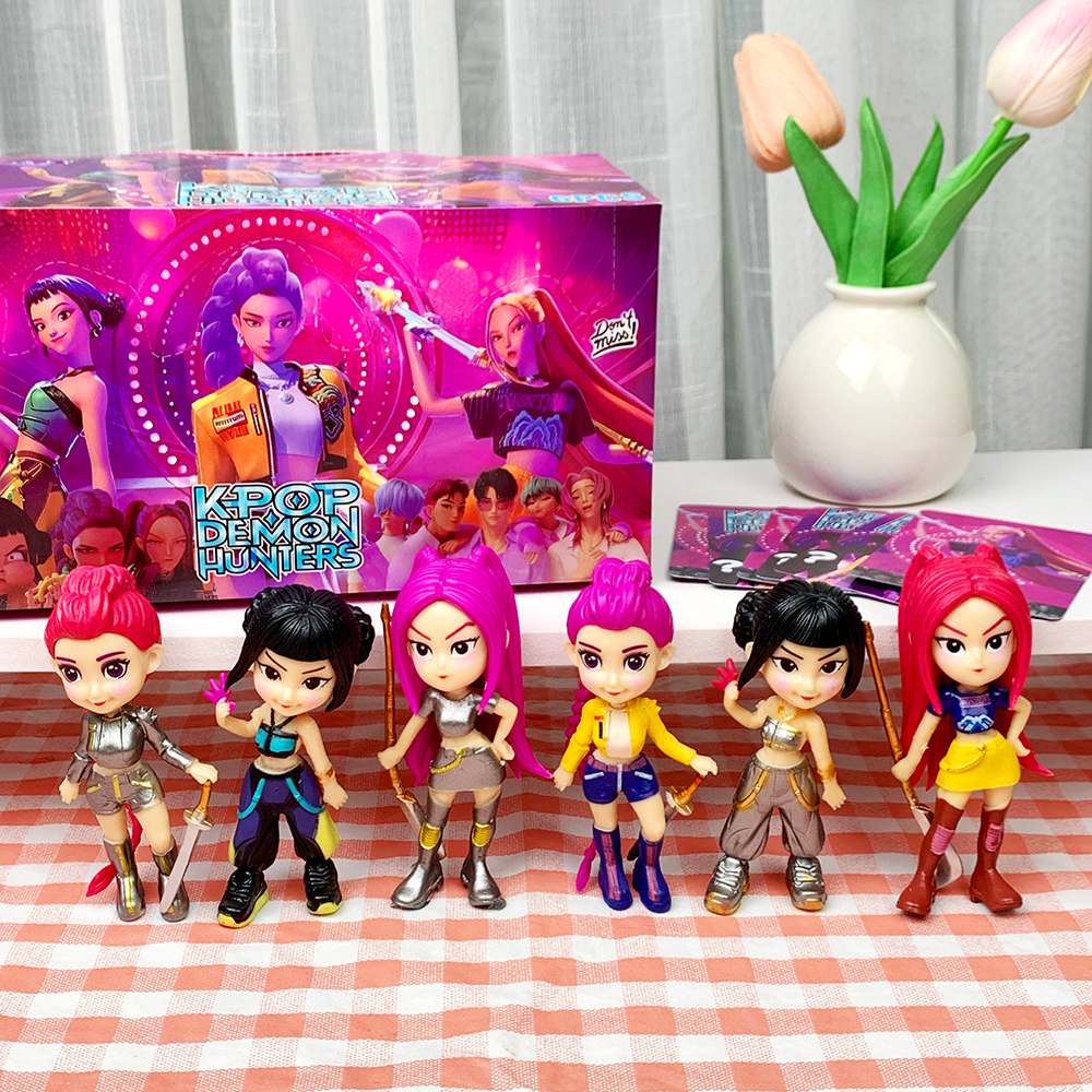 2025韩流kpop猎魔女团手办盲盒儿童圣诞节礼物露米拉佐伊玩偶模型