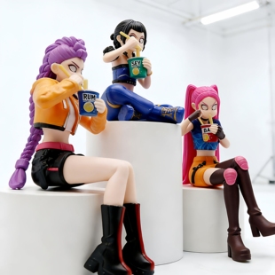 跨境Q版kpop猎魔女团吃泡面三人组坐姿手办公仔鲁米佐伊玩偶模型