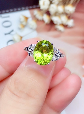 925银镀白金天然橄榄石戒指