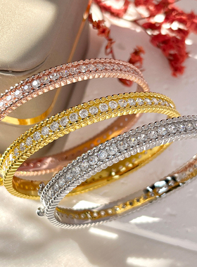 满天星手镯女小香风同款幸运草手环闪钻窄版珠边新年送女友礼物