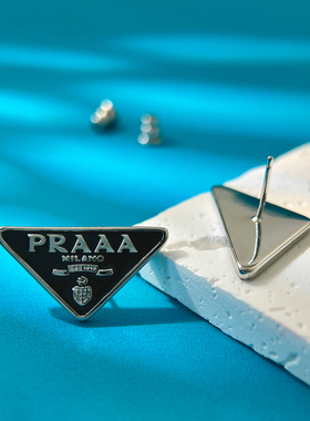 【精选优品】三角形耳钉经典设计高级感个性气质男女通用耳环耳饰