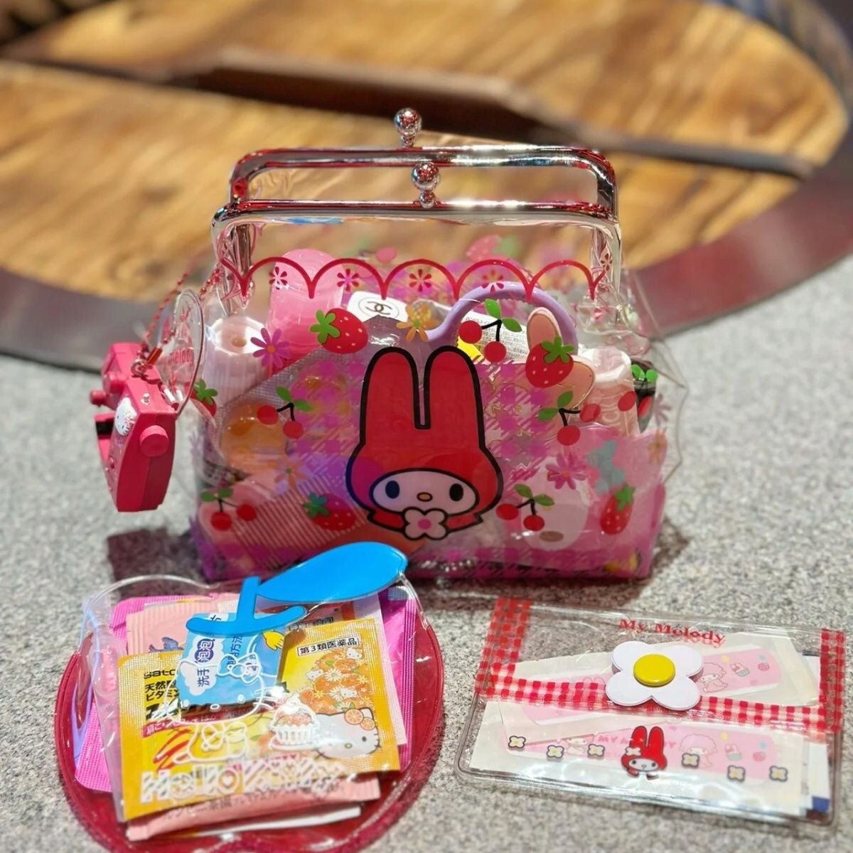 中古美乐*蒂复古pvc透明夹子零钱包少女心事收纳包口红包口金包