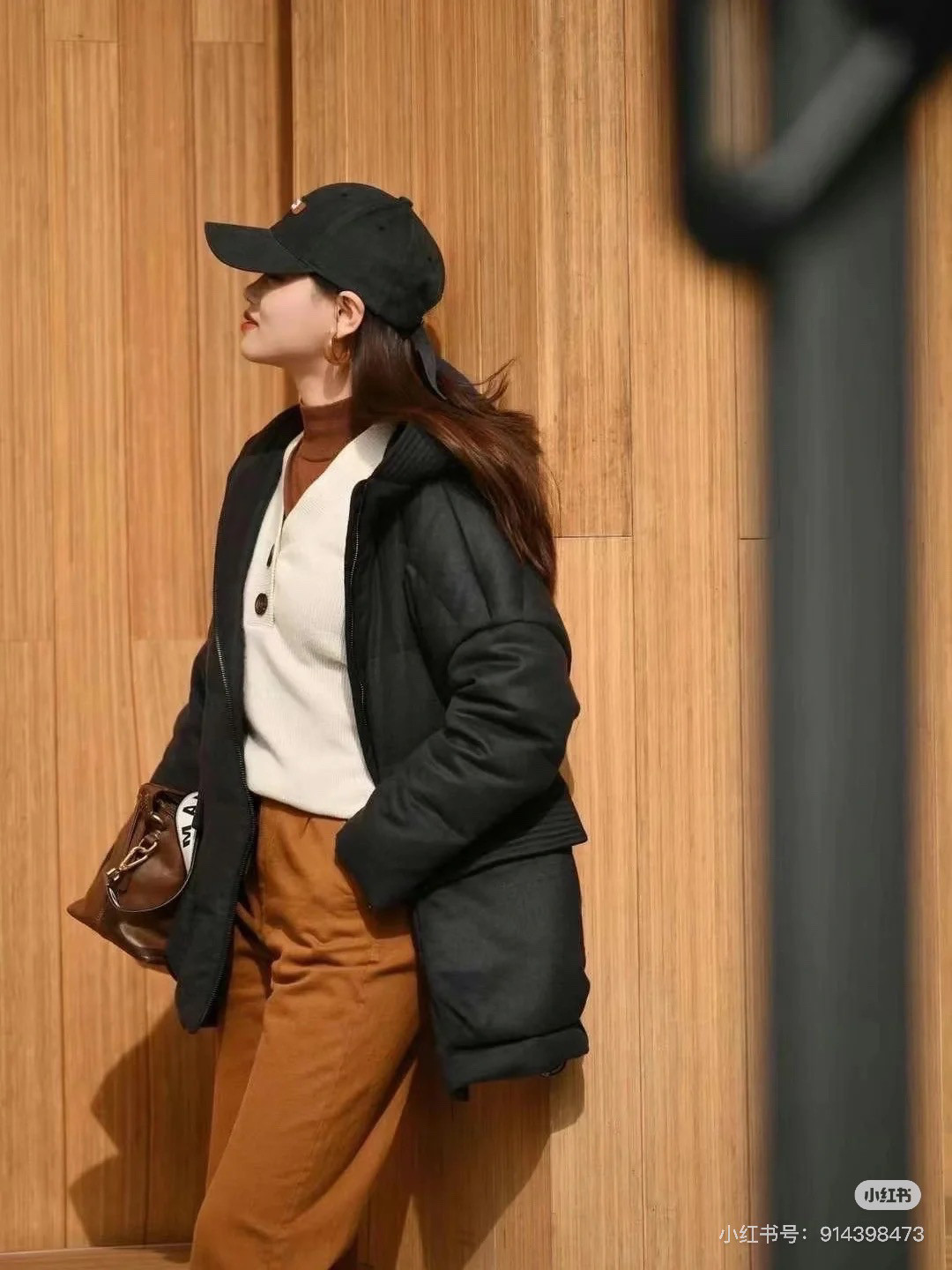 小禾原面料2025秋冬新蚕丝驼绒一手长茧型连帽羽绒服