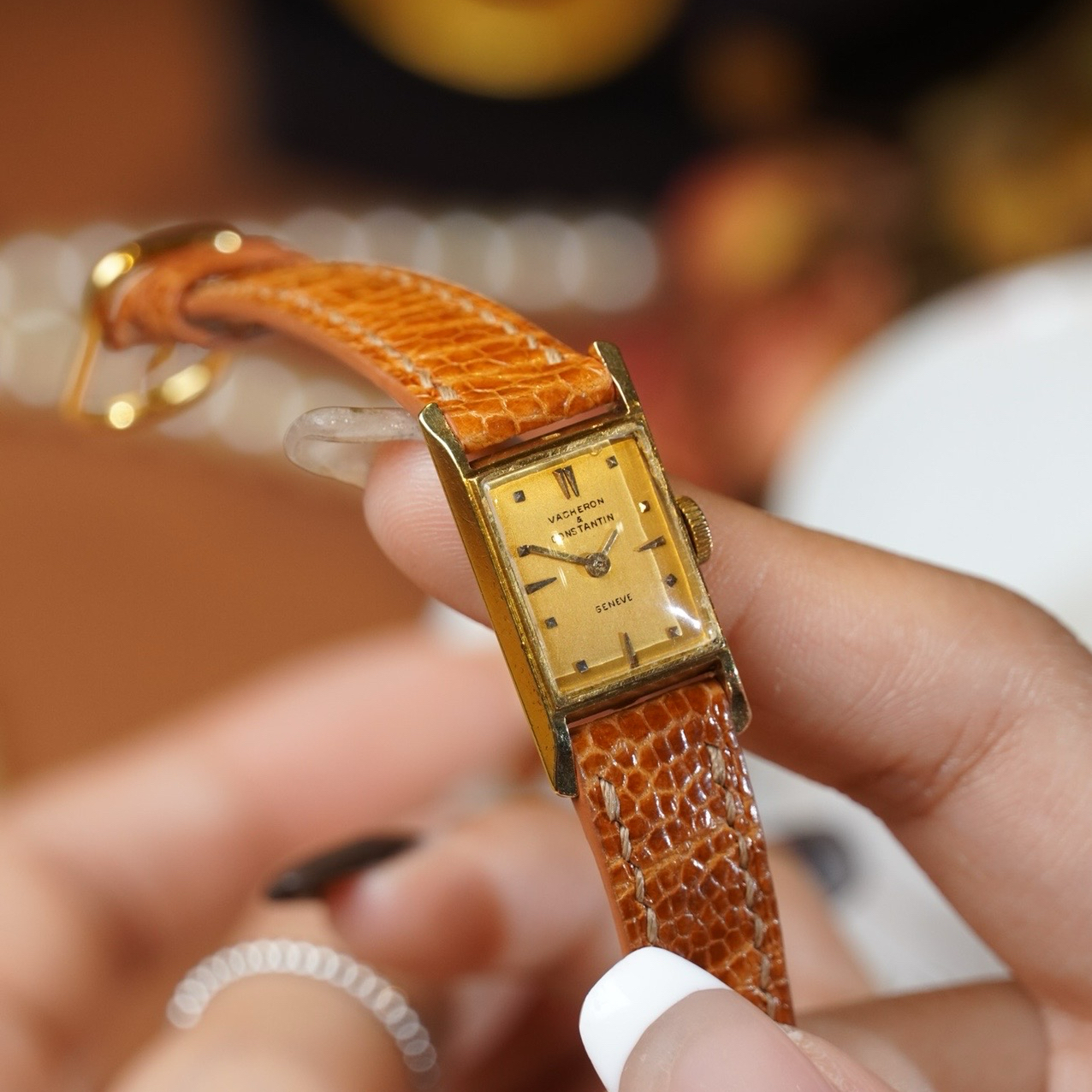 橙里橙气气质增分的江 50年代18k江江古董表