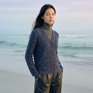 针织开衫 COMMON Nav」100%纯羊绒花式 灵 V领混色空纹上衣 VALUE「