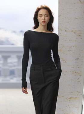 COMMON VALUE 德国扬子100%澳洲羊毛一字领无缝一体春季打底衫