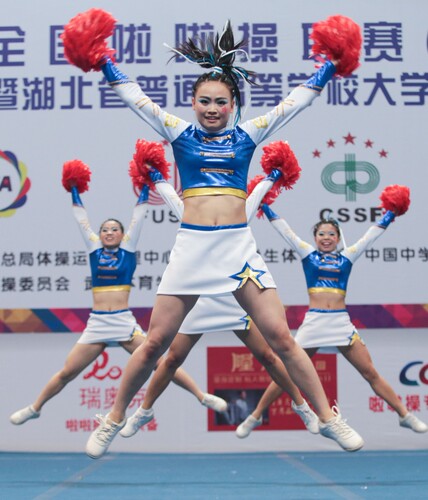 大学生大众健美操啦啦操比赛服 技巧啦啦操服 专业啦啦操比赛服