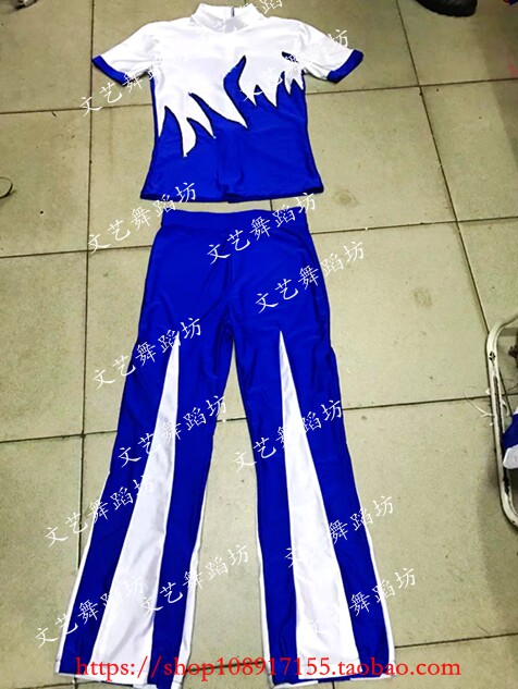 专业定制啦啦操服装、儿童、成人广播体操服装、竞技健美操套装