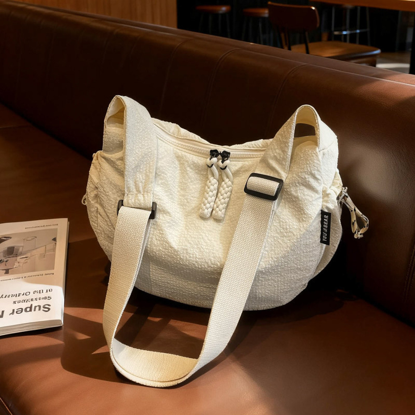 韩版饺子包女大容量单肩包百搭通勤简约女包学生上课斜挎包休闲包