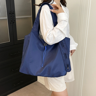 2025新款大容量托特包尼龙单肩包休闲时尚手提包女学生通勤斜挎包