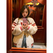 落落狷介羊羔毛棒球服外套女冬款 皮毛一体白色加厚保暖小个子外套