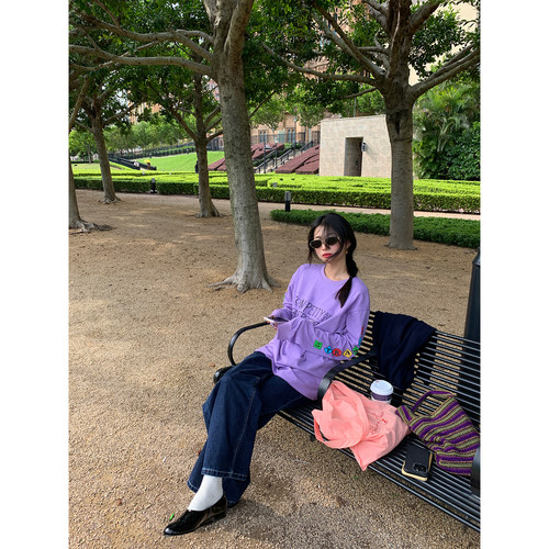 落落狷介宽松套头印花上衣女
