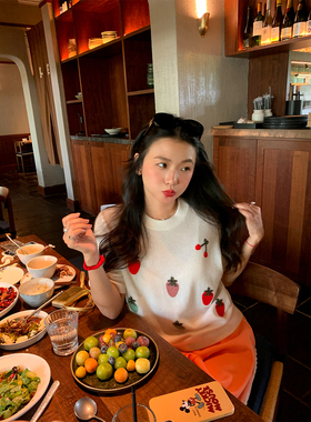 落落狷介 短袖套头毛衣女2025年新款设计感白色绵羊毛圆领毛线衣
