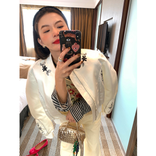 落落狷介 白色小个子短外套设计感百搭 刺绣棒球服女外套女春秋款