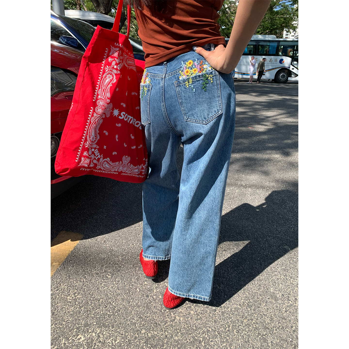 落落狷介 牛仔裤2026新款女刺绣高腰小个子直筒裤设计感小众裤子