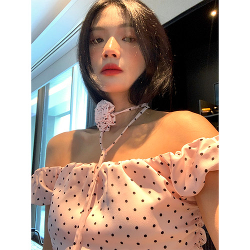 落落狷介播点粉色收腰连衣裙女