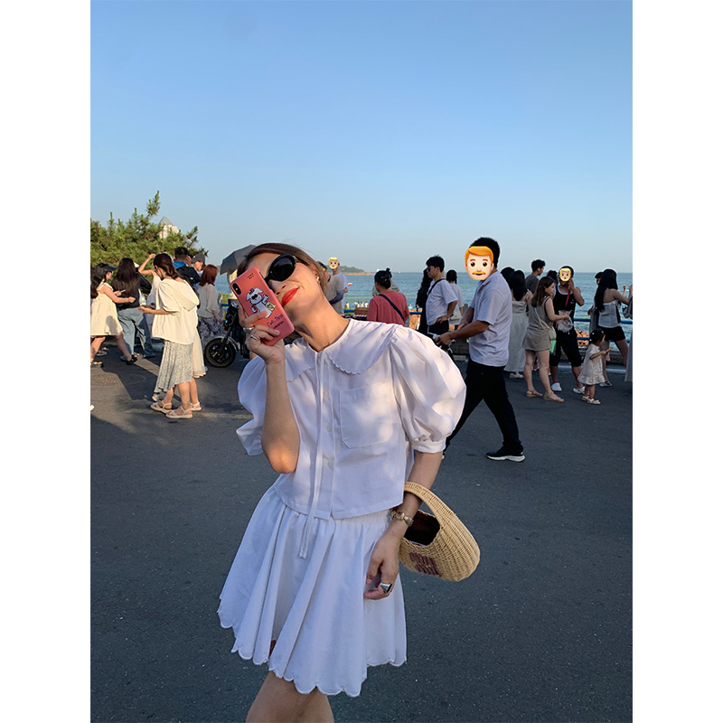 落落狷介白色两件套夏装