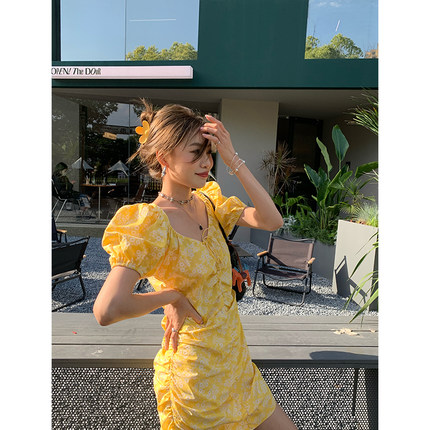 落落狷介 连衣裙女夏季新款黄色印花小个子V领棉麻裙子短袖别致