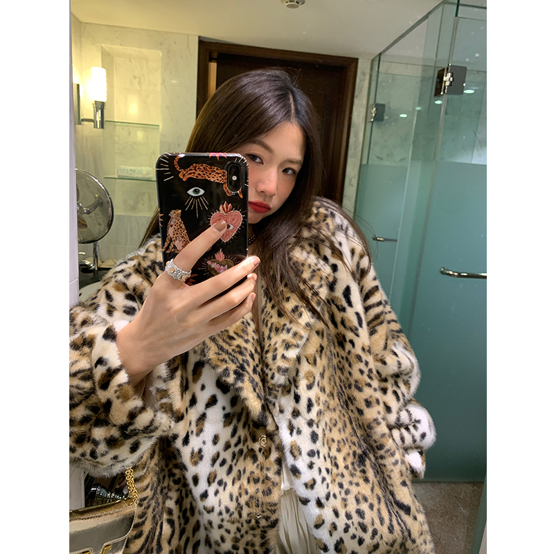 落落狷介豹纹环保皮草女