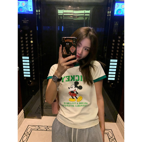 落落狷介短袖字母印花T恤女