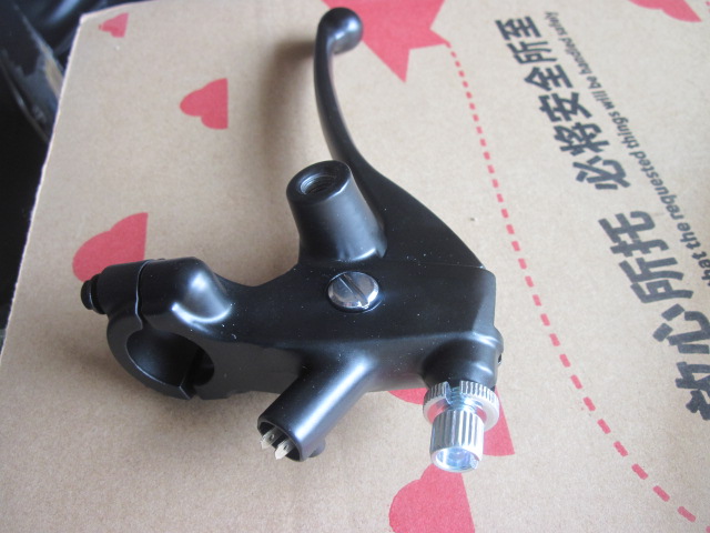 新大洲本田锐箭sdh150-a离合器