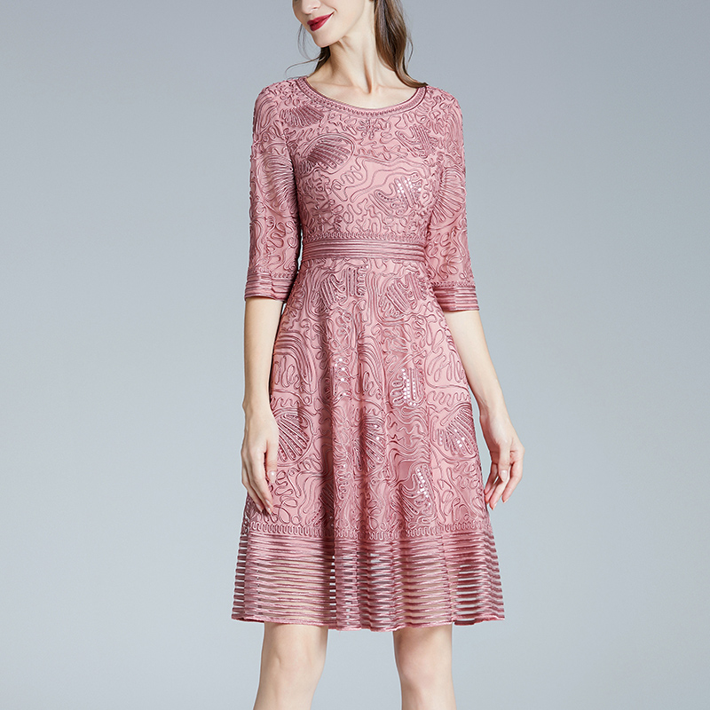 萱维尔喜婆婆连衣裙满199减20