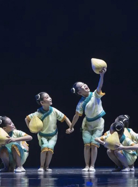 儿童演出服小荷风采童年的柚子灯舞蹈服女童套装田园风现代表演服