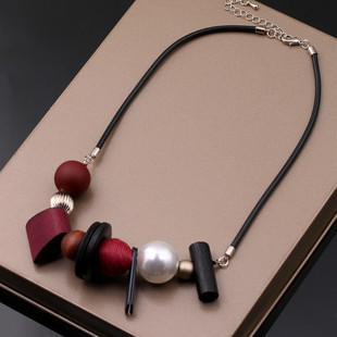 欧美夸张项链2026新款设计感小众红色毛衣链独特时尚配饰装饰品
