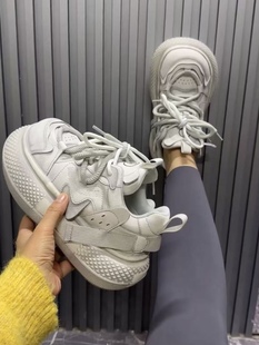 欧货擦色真皮大头娃娃丑萌女鞋2025新款厚底小白鞋拼色休闲面包鞋