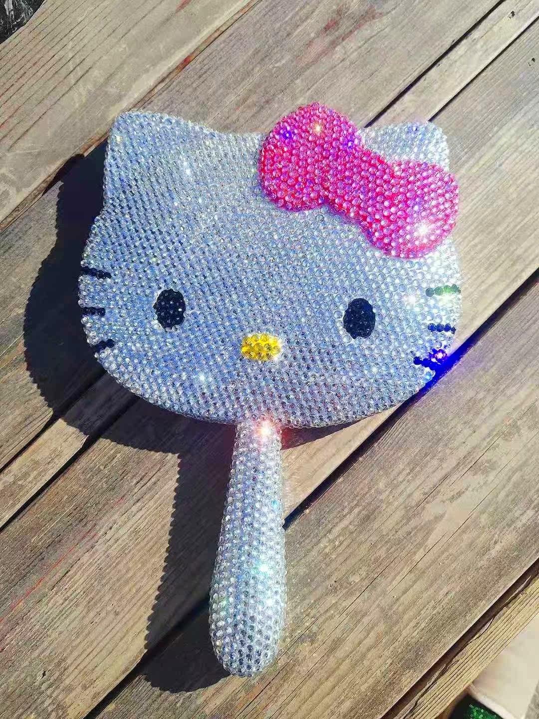 手拿化妆镜可爱猫美容镜