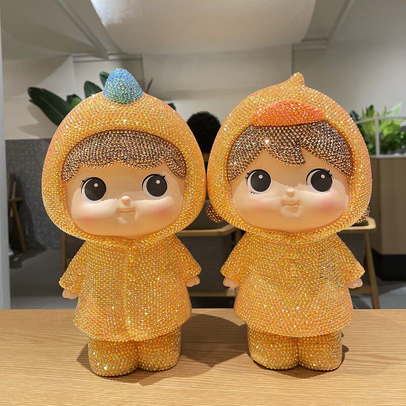 小黄鸭帽女孩DIY粘钻娃娃存钱罐学生创意摆件儿童储蓄罐生日礼物