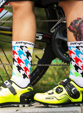 特价骑行袜户外自行车运动健身压力透气速干秋冬季男女中筒潮袜