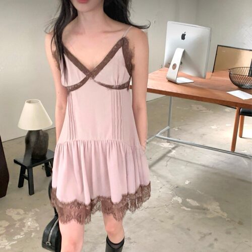 已出货尺码更新韩国chic夏季新款甜美蕾丝拼接吊带连衣裙