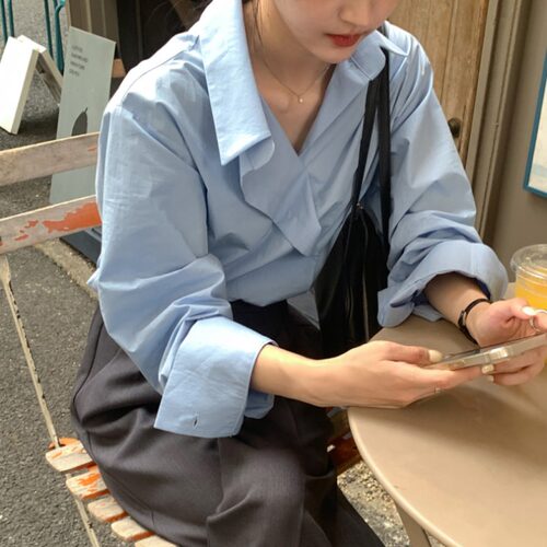 有货 韩国chic秋季气质斜扣设计感单排扣白色衬衣女长袖衬衫