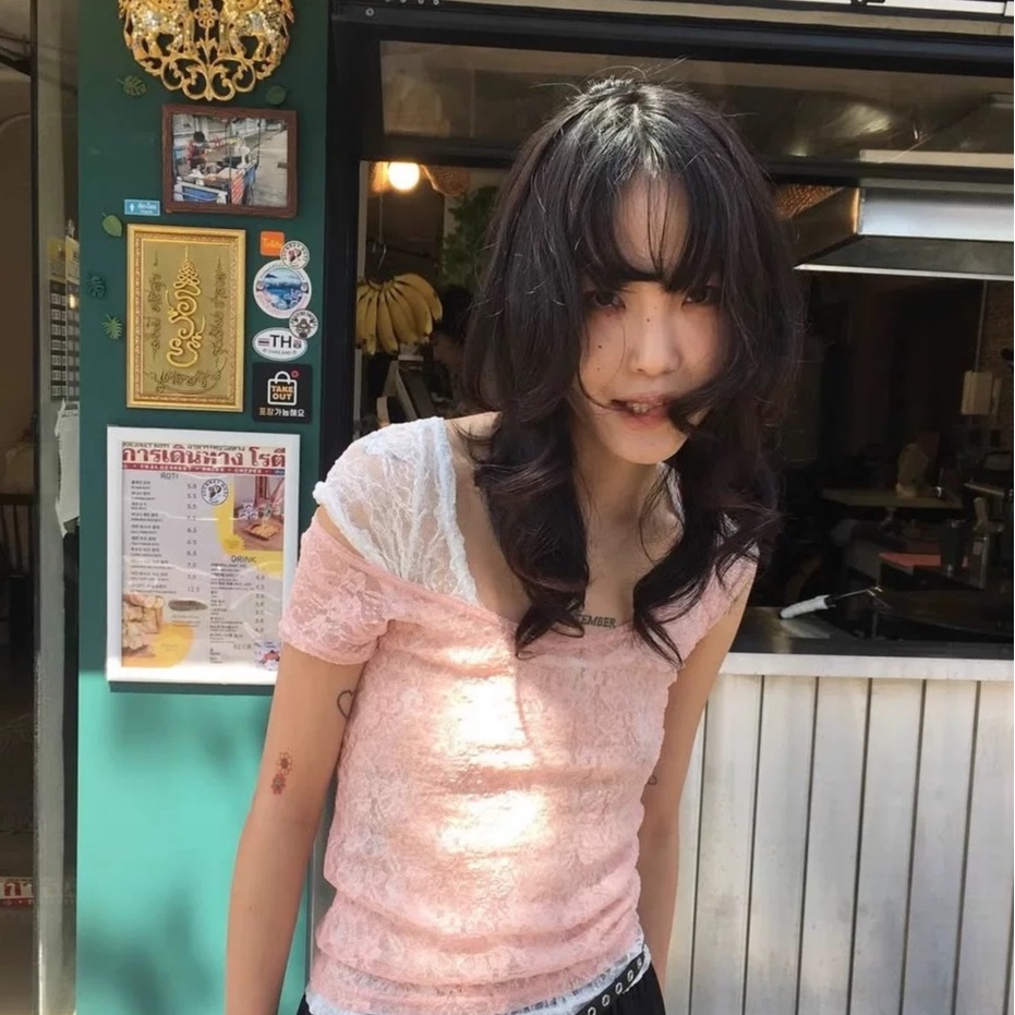 色韩国ins日系可爱立体小花朵蕾丝柔软短袖大领口修身T恤上衣