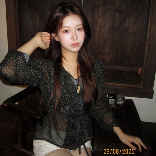 有货 韩国chic早秋复古碎花微透花边系带收腰长袖衬衫防晒上衣女