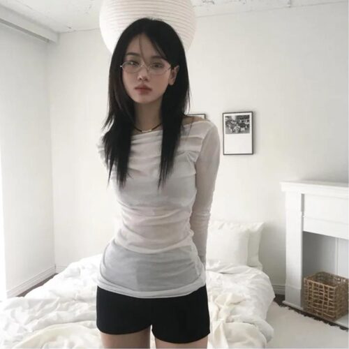 有货 韩国ins秋日新款简约垂坠褶皱露肩显瘦长袖体恤女打底衫女