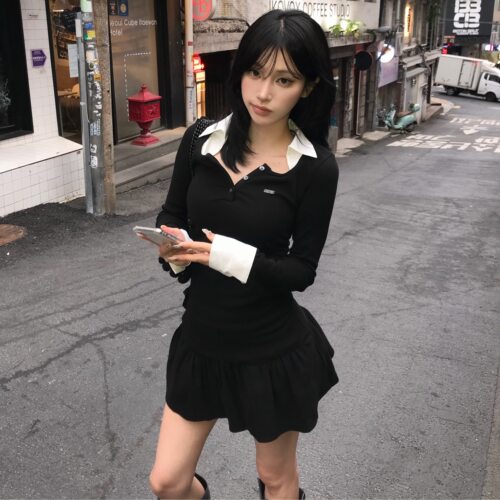 辣妹高级感收腰显瘦假两件灰色U领灰色连衣裙女春秋
