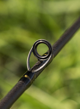 4.2米重型飞德竿德国巴尔扎高档飞德竿富士导环5节超硬远投并继竿