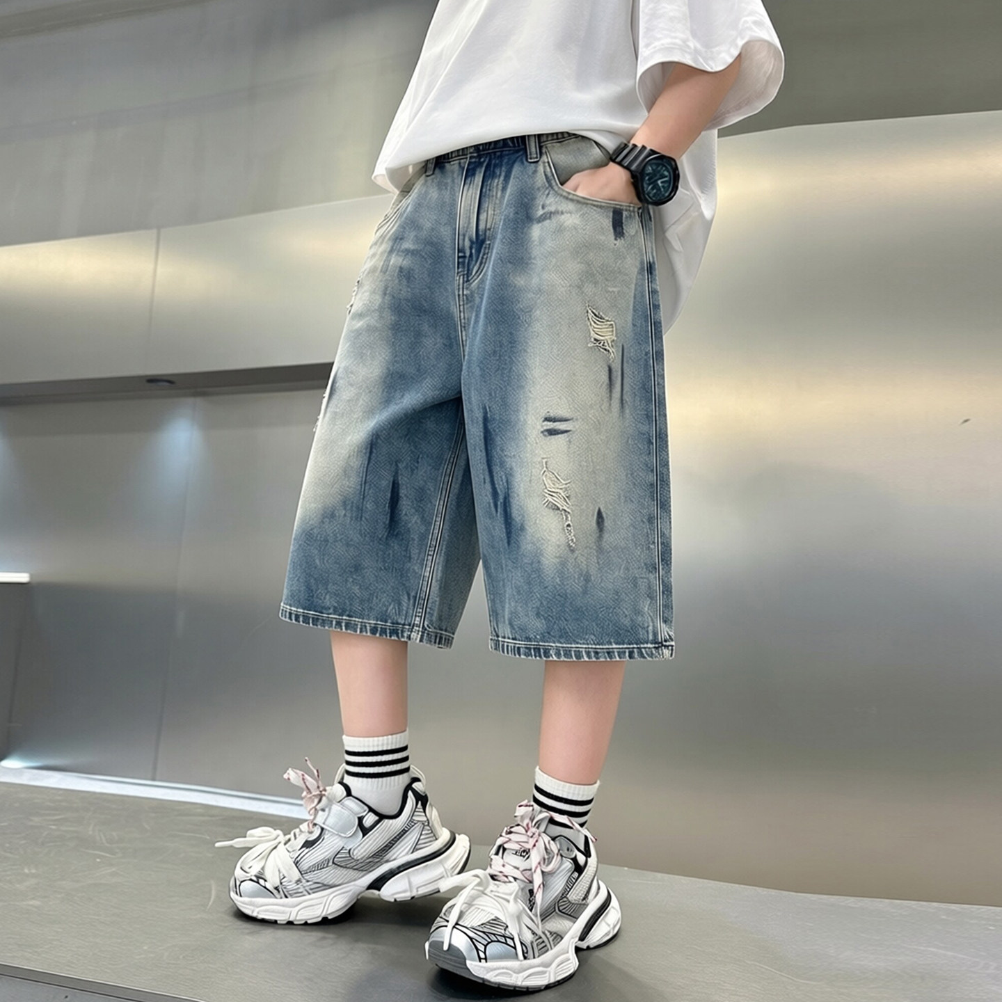 男童夏季薄款破洞牛仔短裤2026新款中大童休闲复古直筒五分中裤子