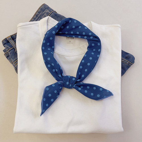 春夏纯棉波点印花搭配T恤小方巾