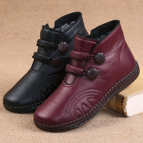 Зимние нескользящие слипоны, износостойкая утепленная обувь, утепленные туфли для матери, для среднего возраста